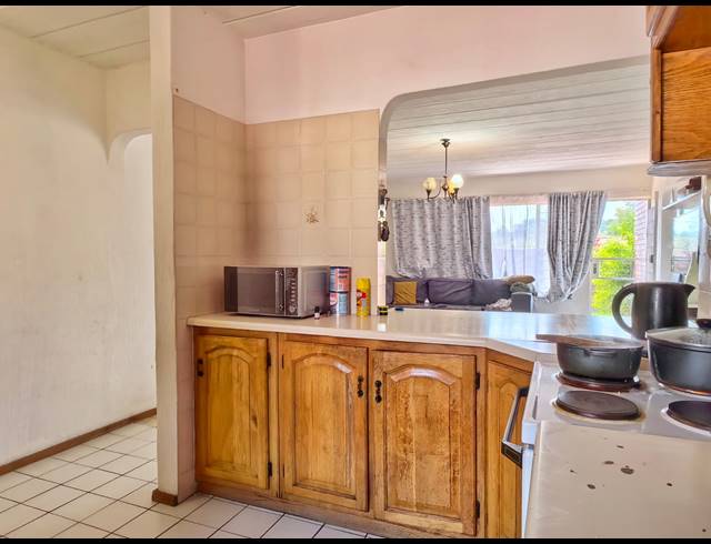 2 BEDROOM APARTMENT FOR SALE IN FERNDALE
